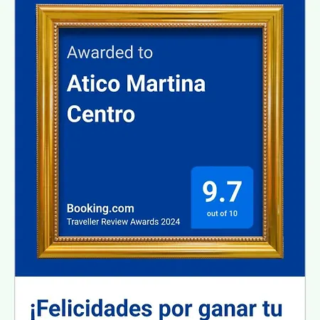 Atico Martina Centro Apartmán *