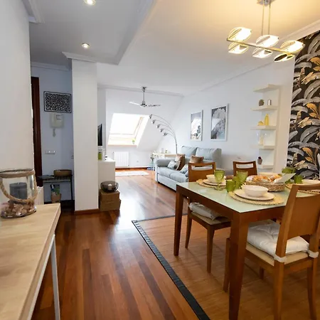 Atico Martina Centro * Gijón